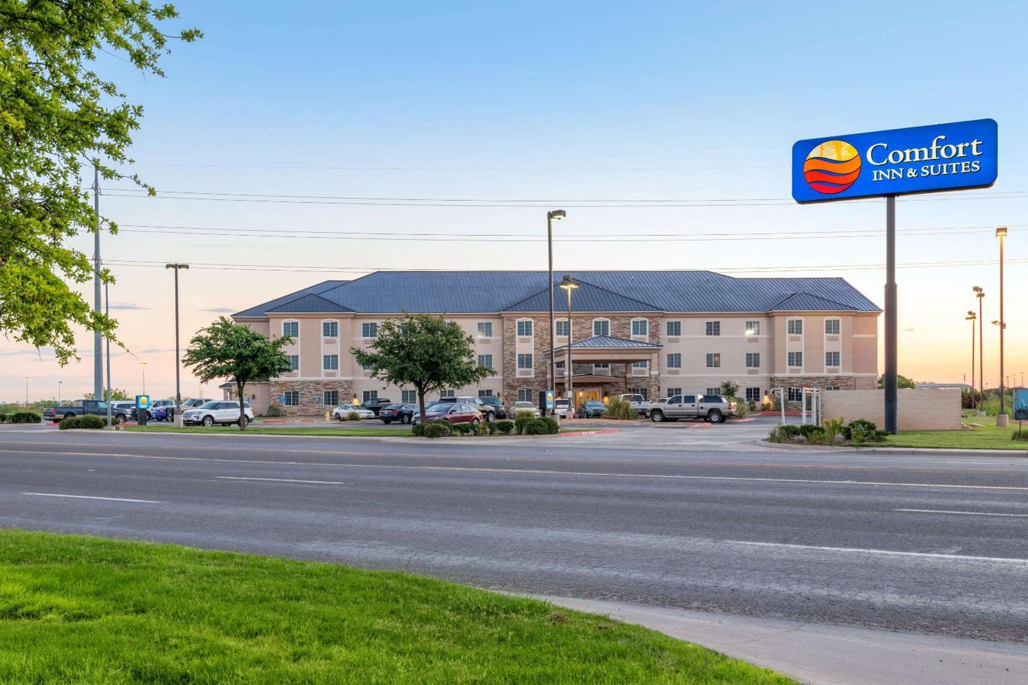 Comfort Inn & Suites, Odessa I-20 Kültér fotó